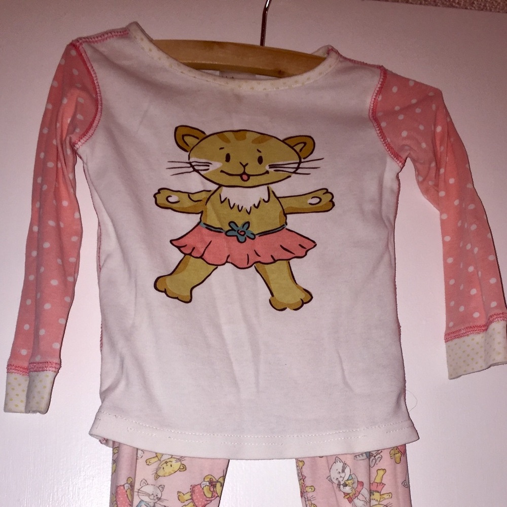 Girls Vintage Matilda Jane Pajamas